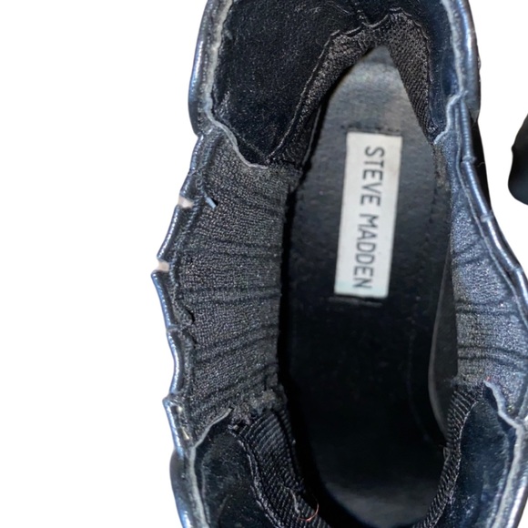 Black Steve Madden chunky boots. - Picture 2 of 2